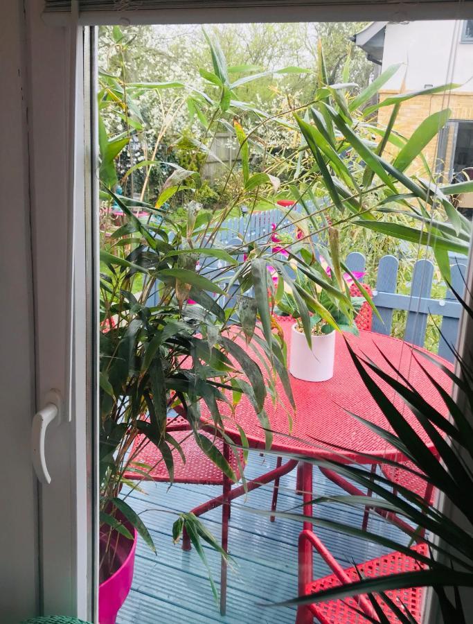 Ibiza Casa Hotel Whitstable Buitenkant foto